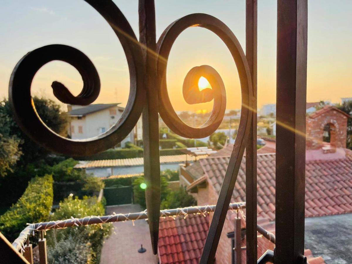 Relax Matilde Apartment Fregenae Bagian luar foto